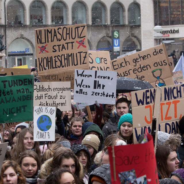 Fridays For Future Bayerischer Umweltminister Will