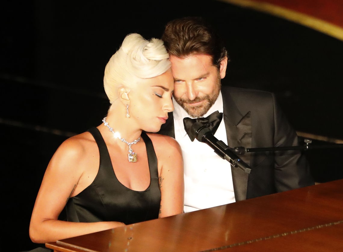 Lady Gaga und Bradley Cooper sind das neue Traumpaar - Glotzen - jetzt.de