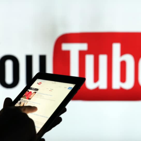 Youtube Kämpft Mit Faktencheck Gegen Fake News - Digital - Jetzt.de