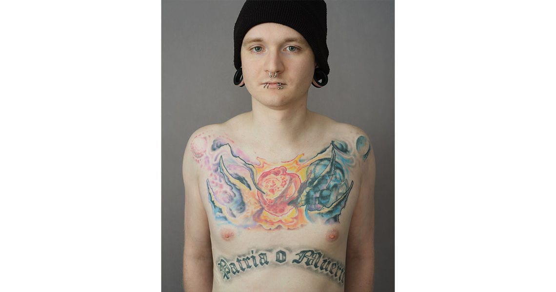 fotoprojekt nazi tattoos ueberstechen fotostrecke 2